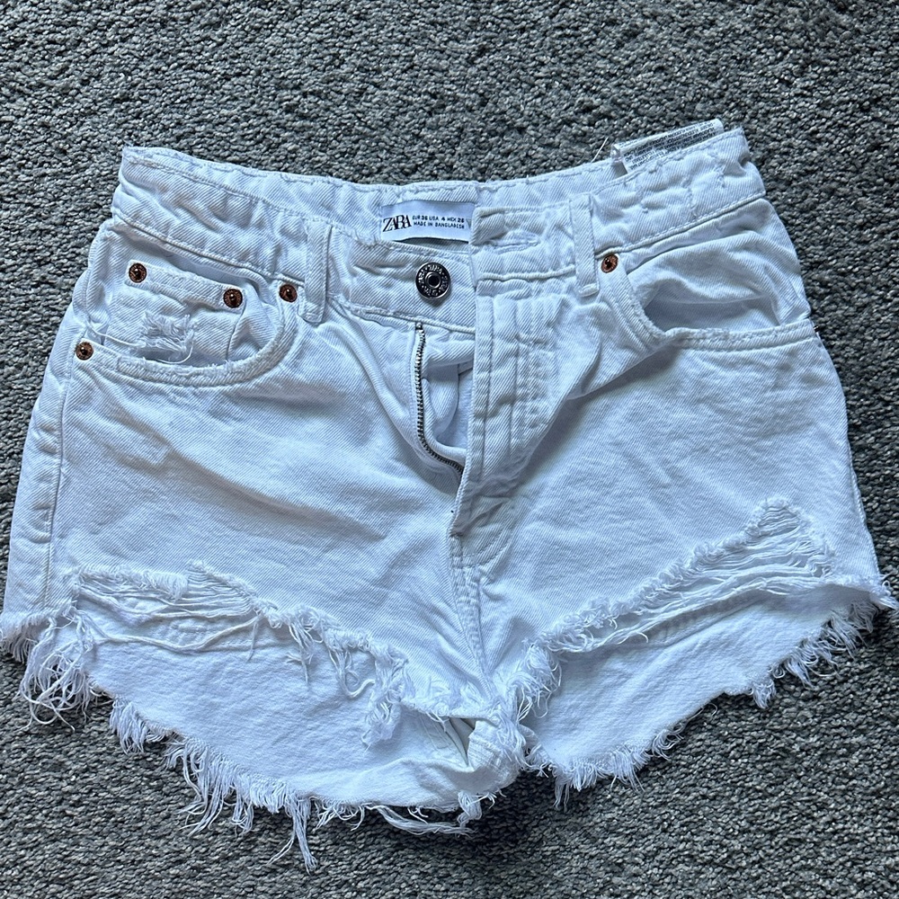 Zara Frayed White Jean Shorts